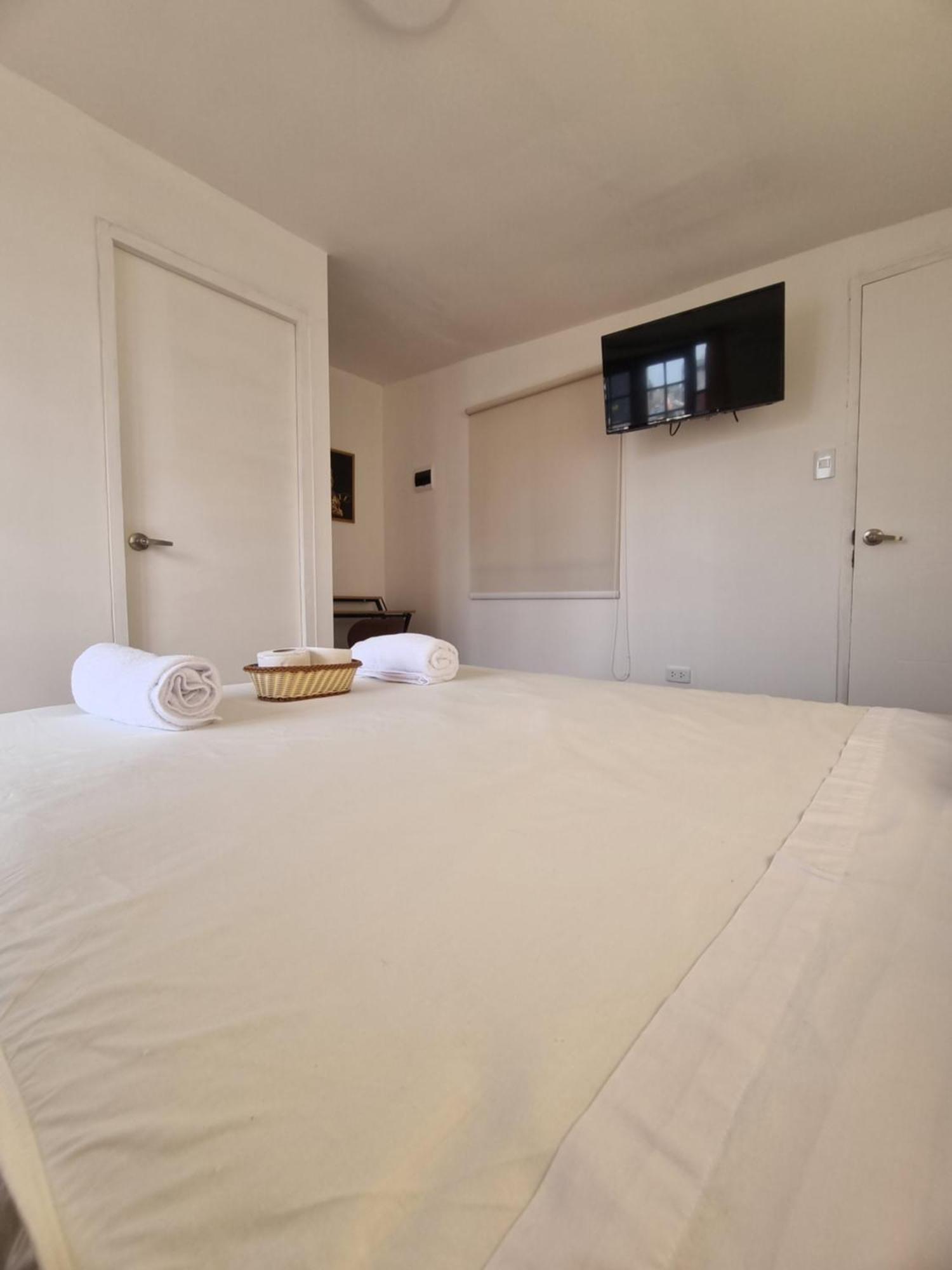 Hostel Prada Лима Екстериор снимка